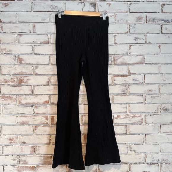 Aerie waffle pull on flare pants black size small - Picture 2 of 6